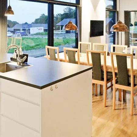 8 Person In Sj Lund Holiday home Sjolund